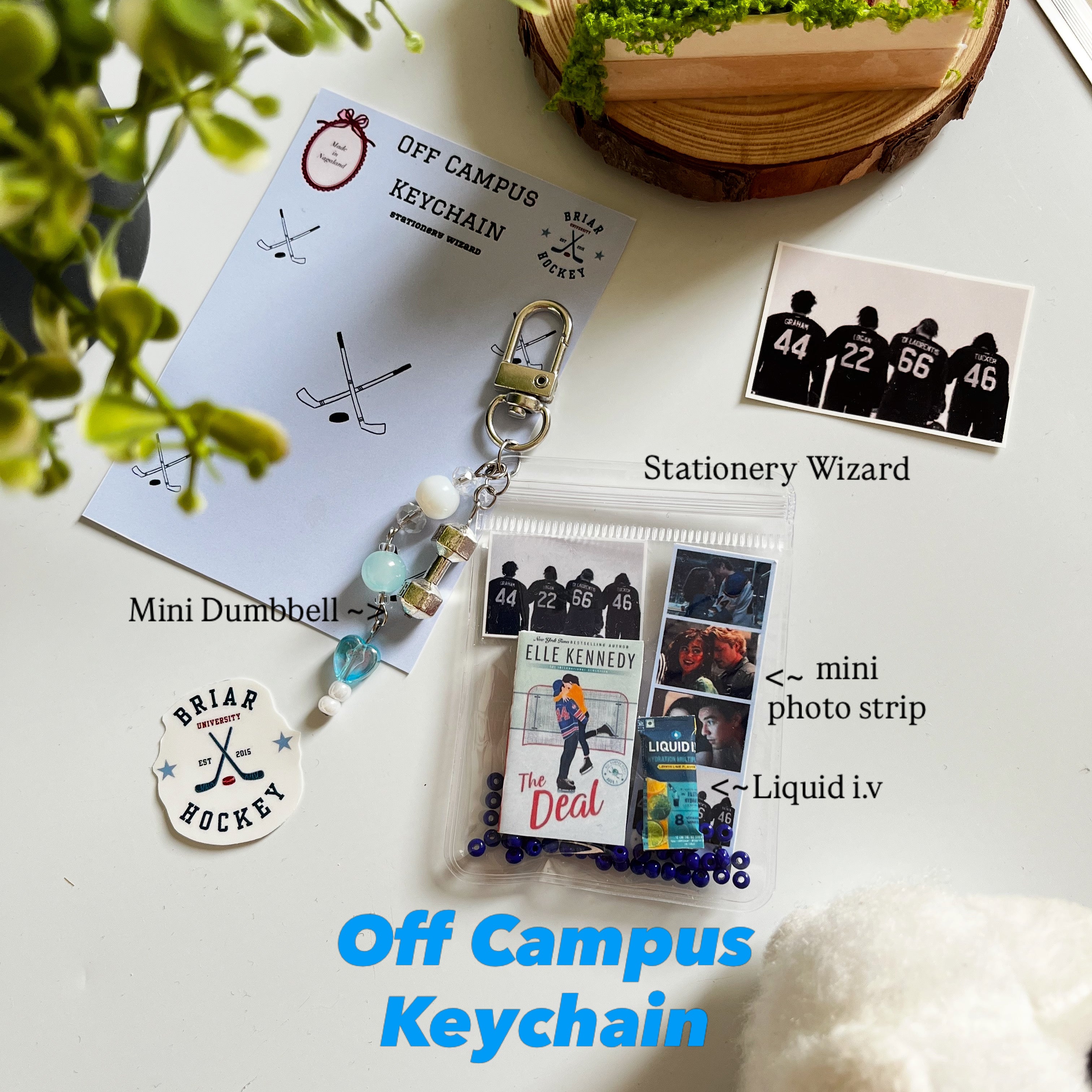 Off campus Keychain🥅🏑🏒