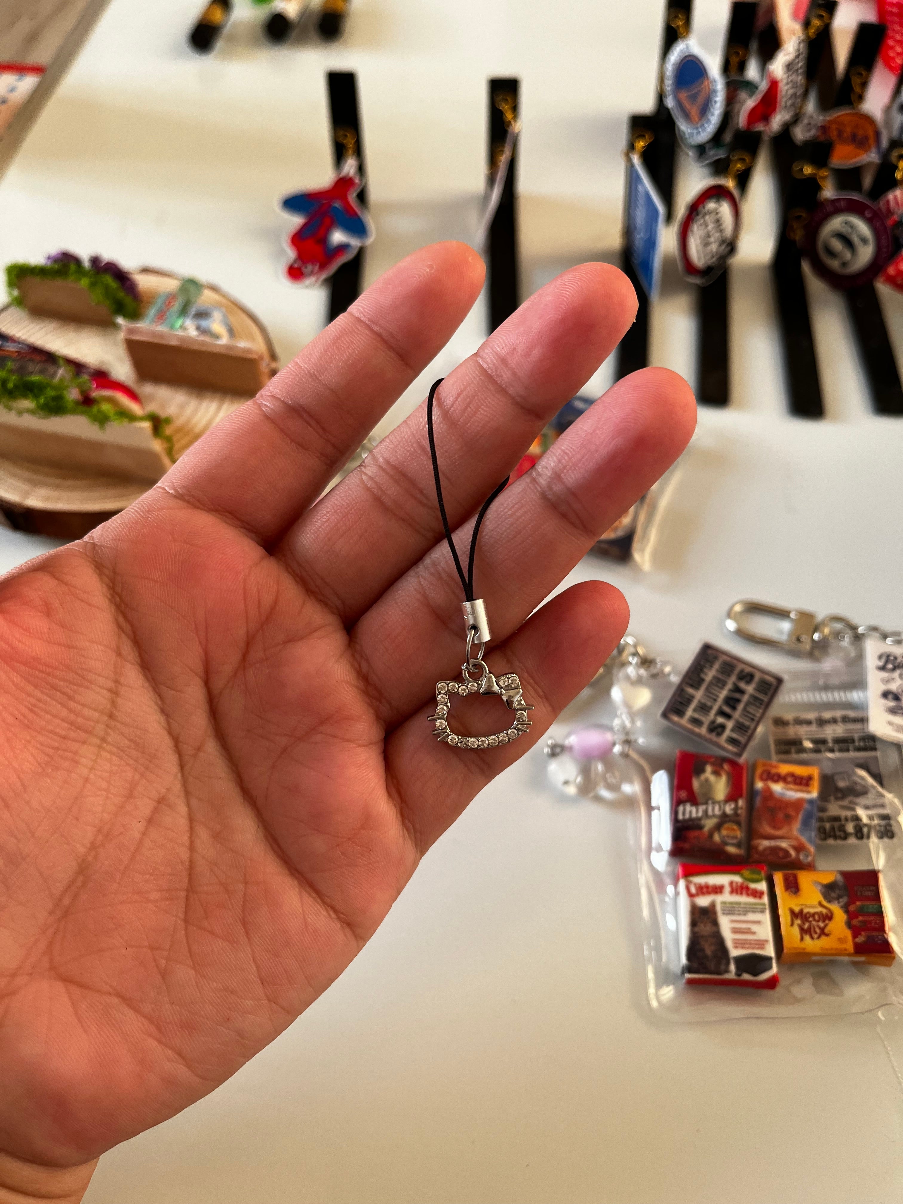 Kitty phone charm