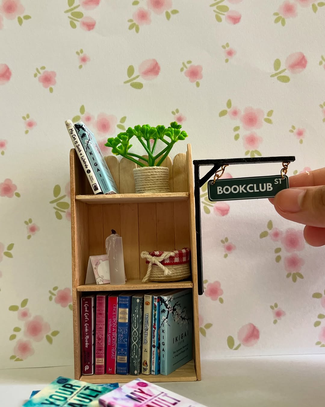 Mini Bookshelf (2 version)