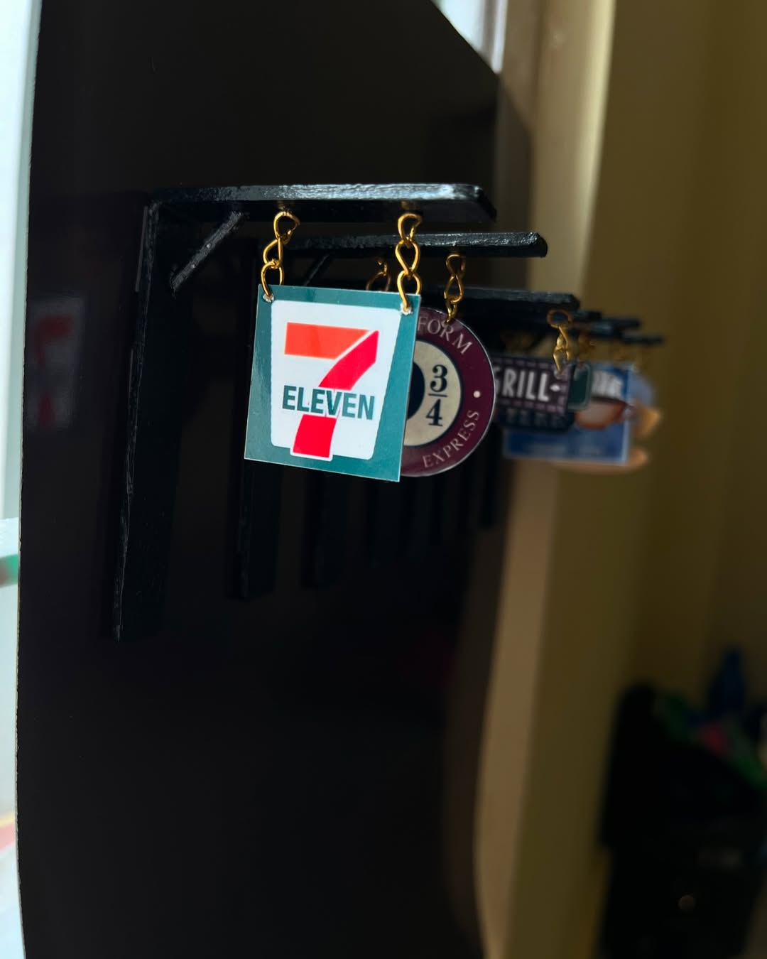 Hanging signboard fridge magnets