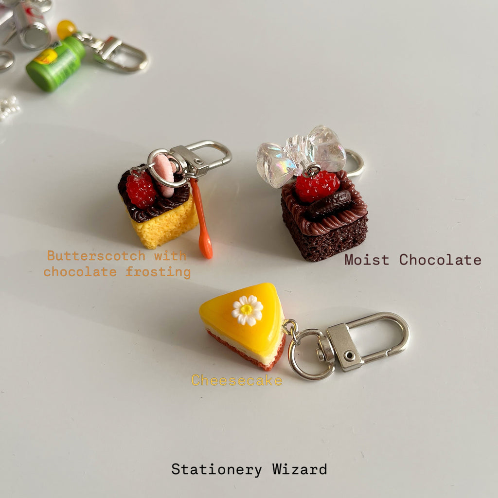 Cake Keychains 🍰🧁🎂
