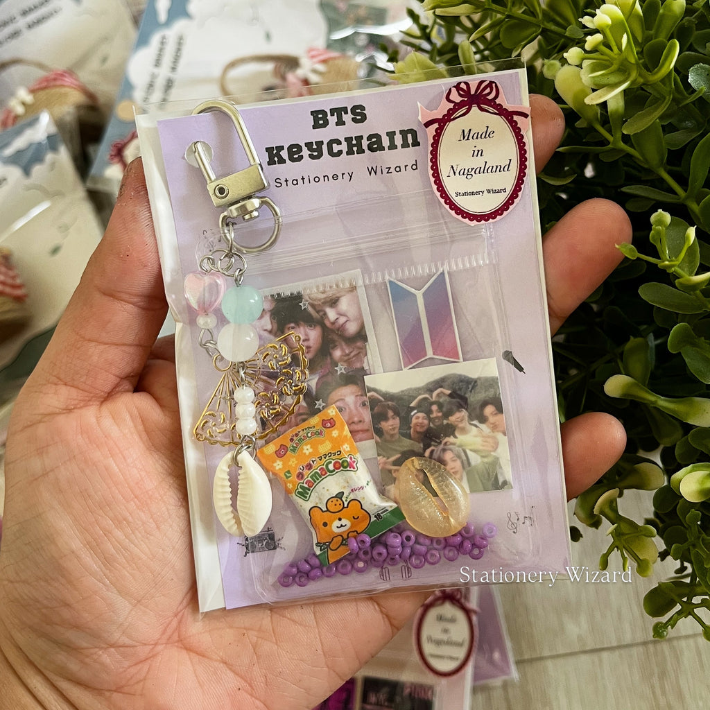 K-pop keychains (1/2)